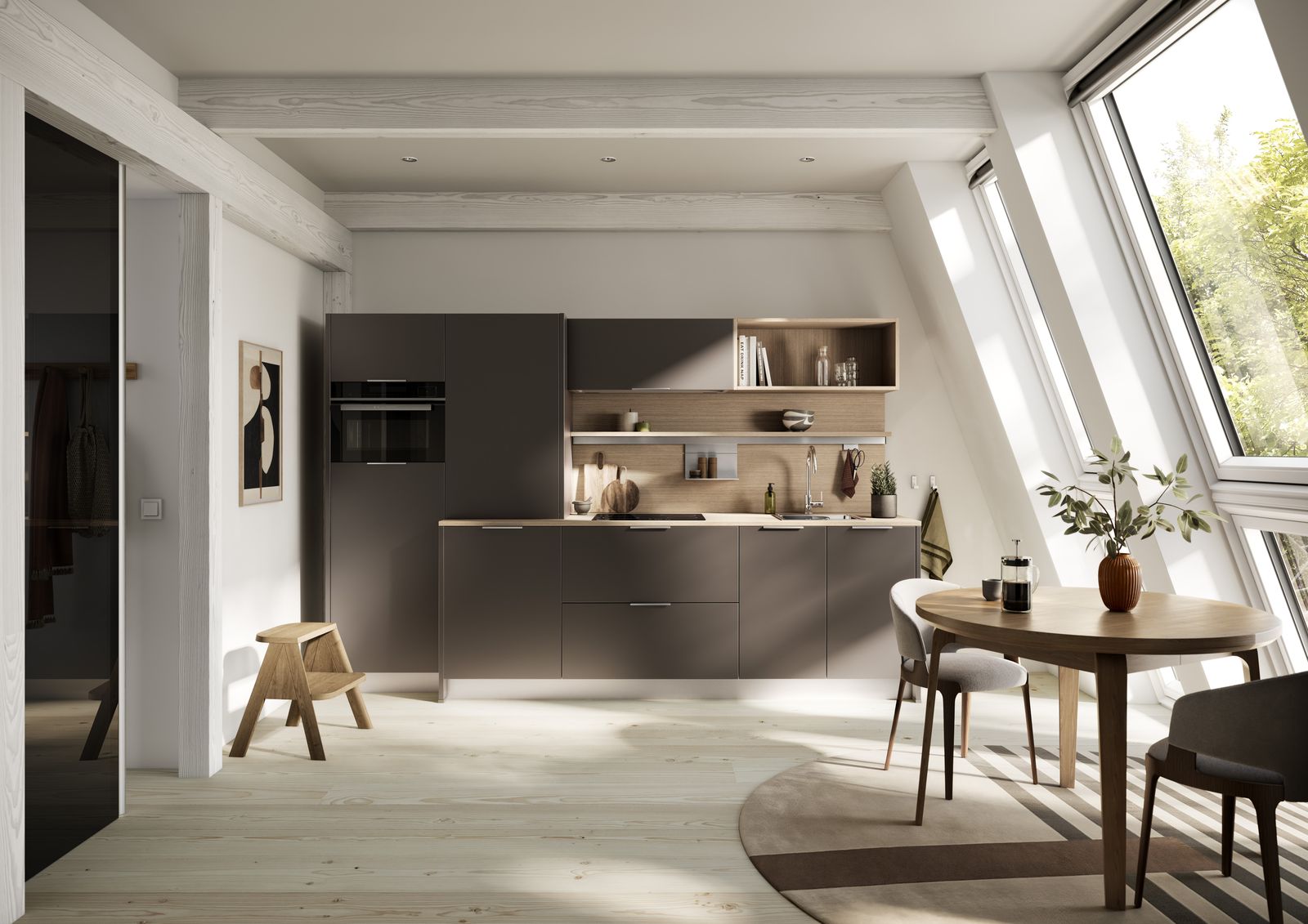 Häcker Küche in Braun metallic unter Dachschräge mit rundem Essplatz